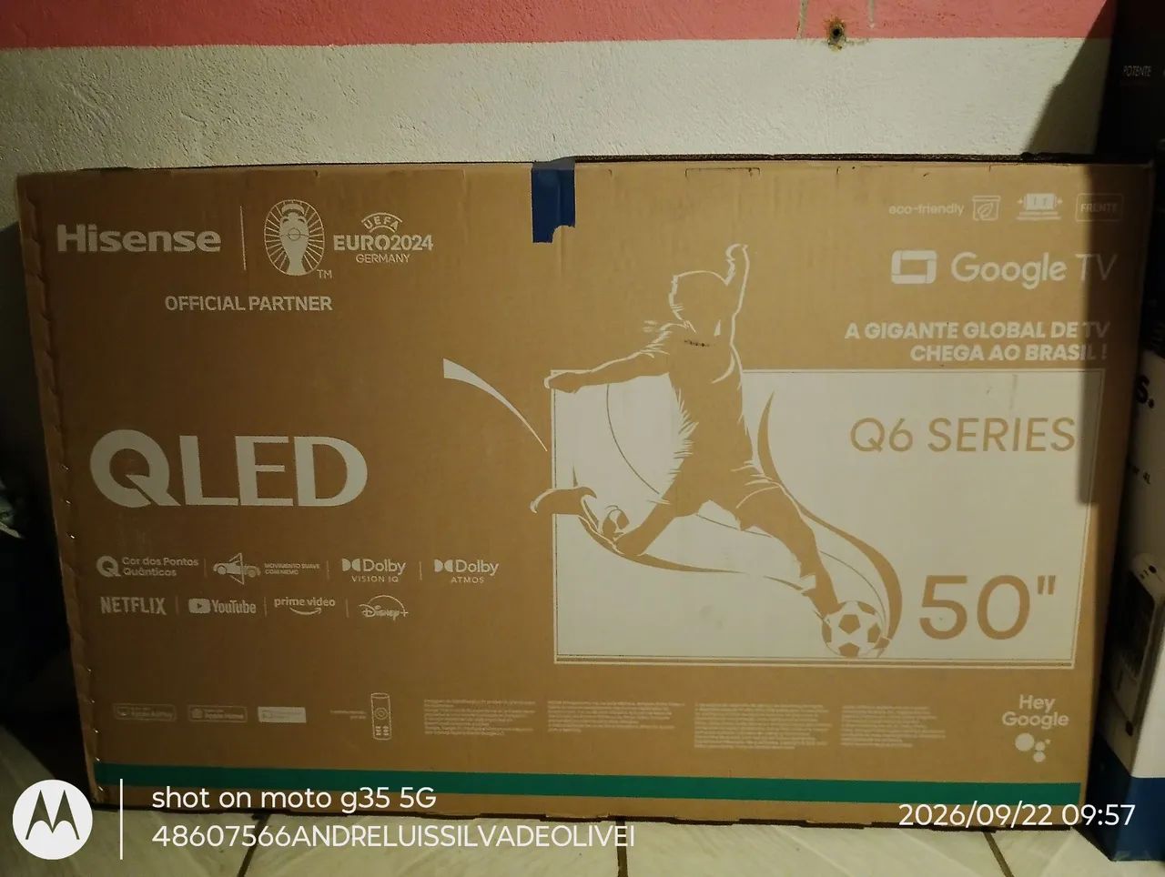 SMART TV HINSENSE QLED  50 POLEGADAS,TRINCADA 