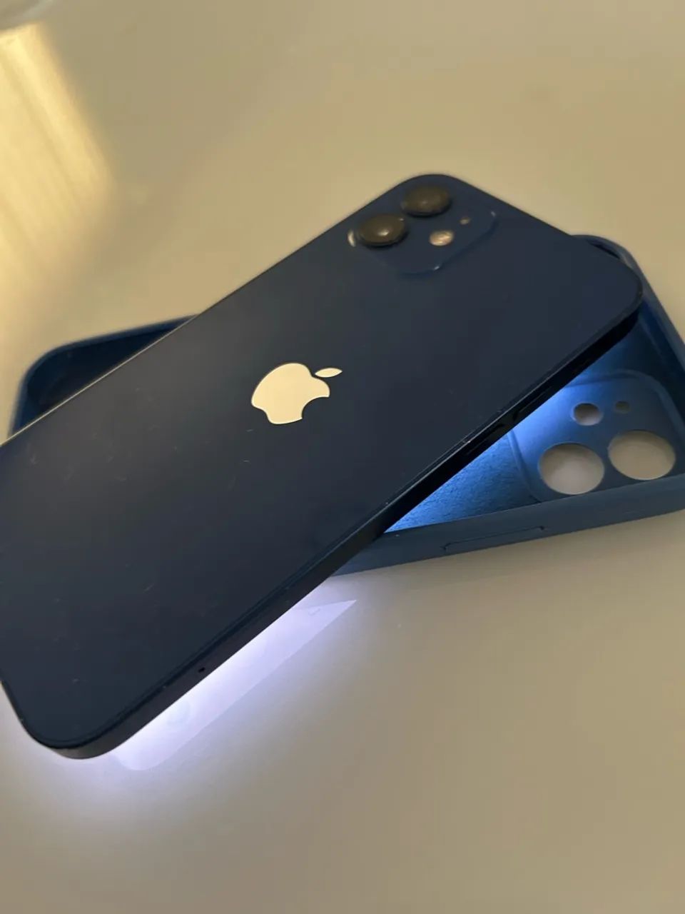 Iphone 12 Azul - Foto 3