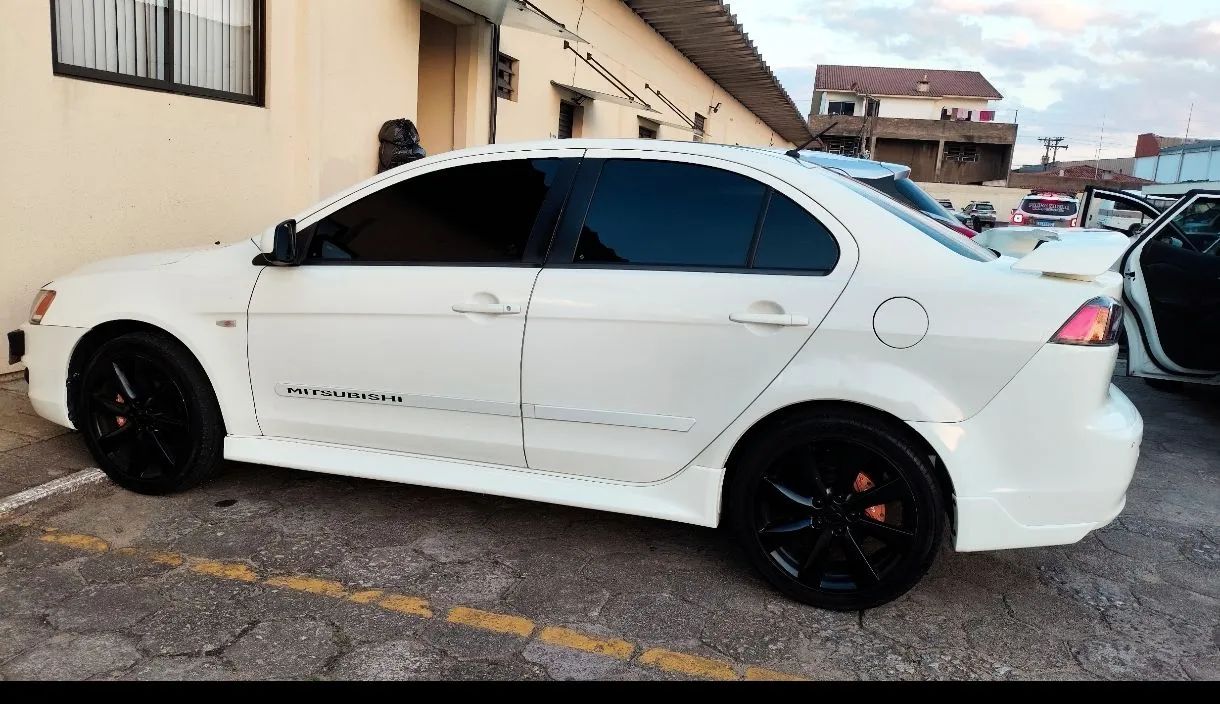 Mitsubishi Lancer 2.0 16V 160cv Aut. 2013 - Foto 3