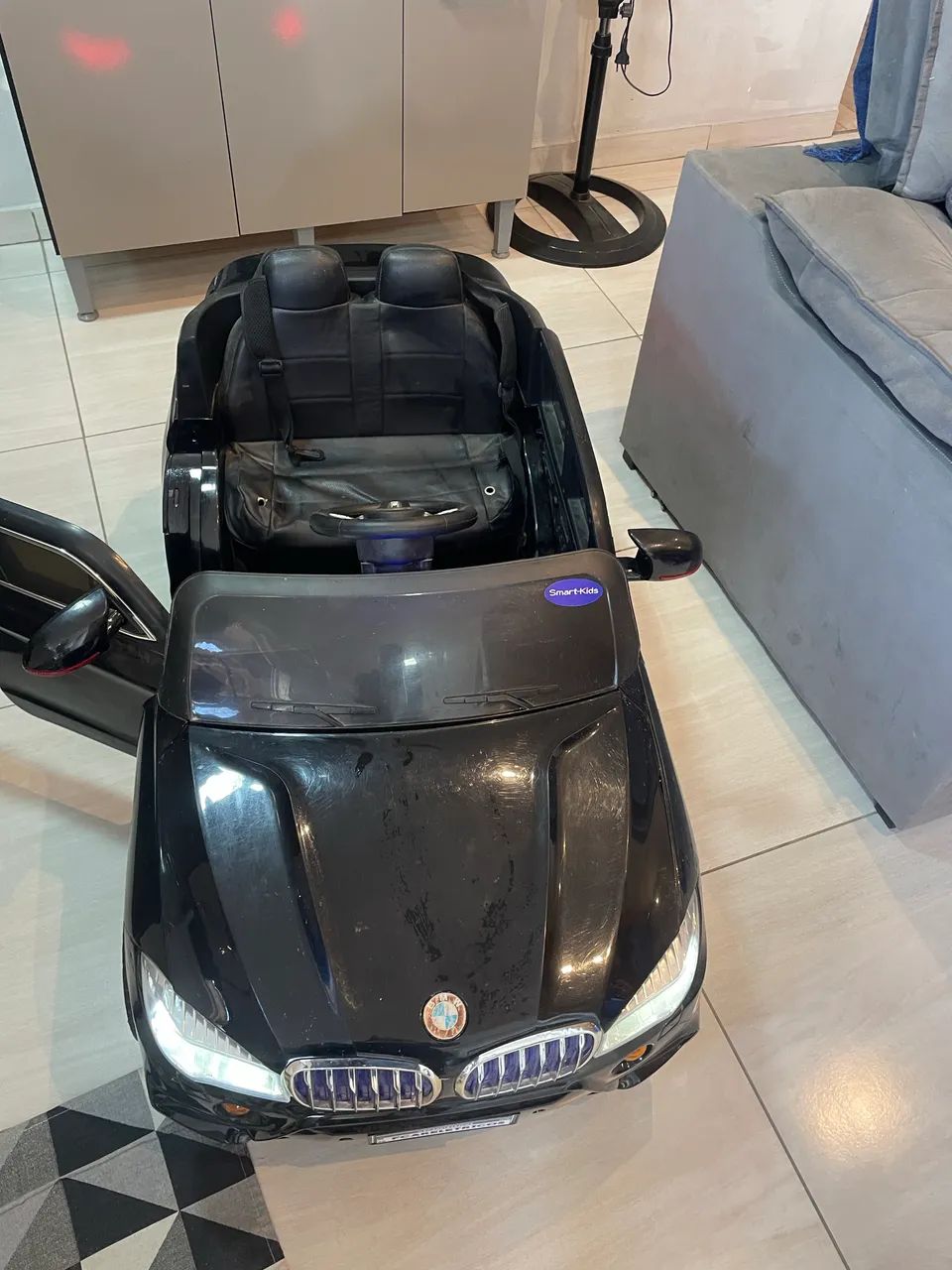 Carrinho elétrico infantil 12V (Usado)