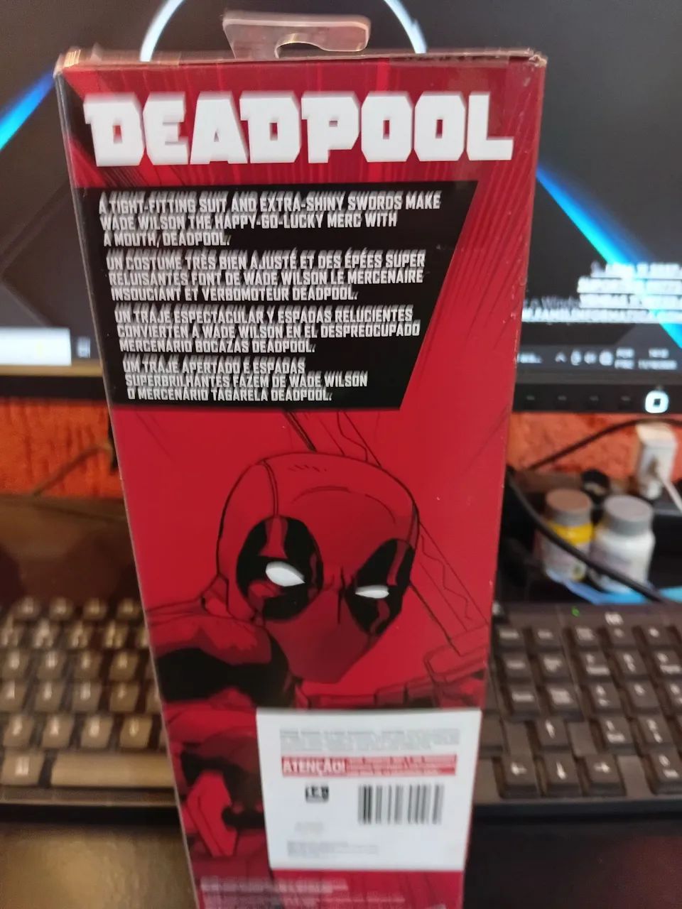 Boneco deadpool lacrado marvel 30 cm  - Foto 4