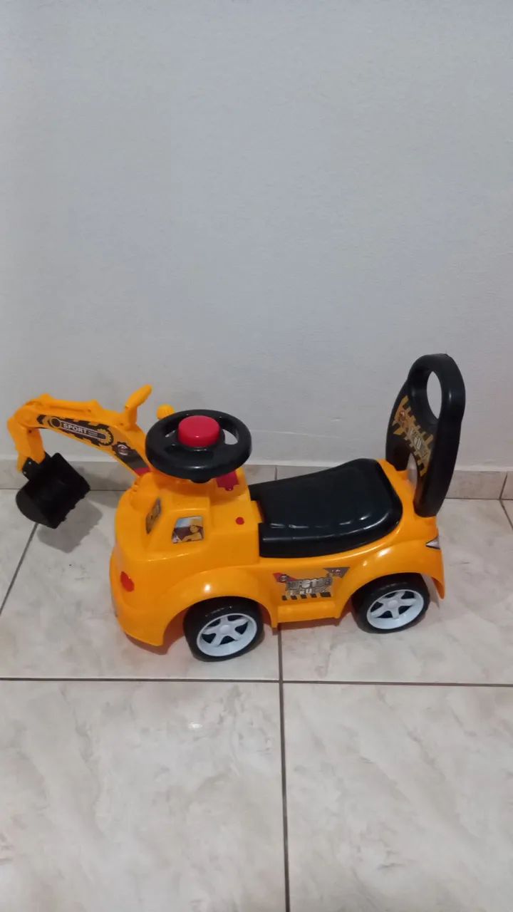 Vendo trator infantil 