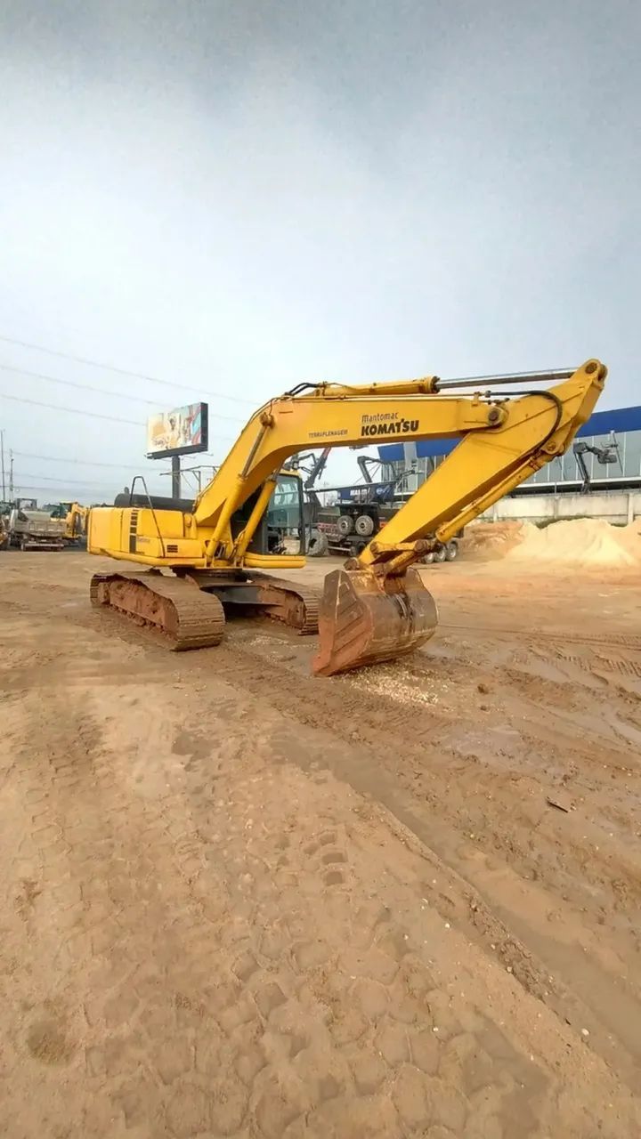 Escavadeira hidráulica komatsu pc 200 - Foto 2
