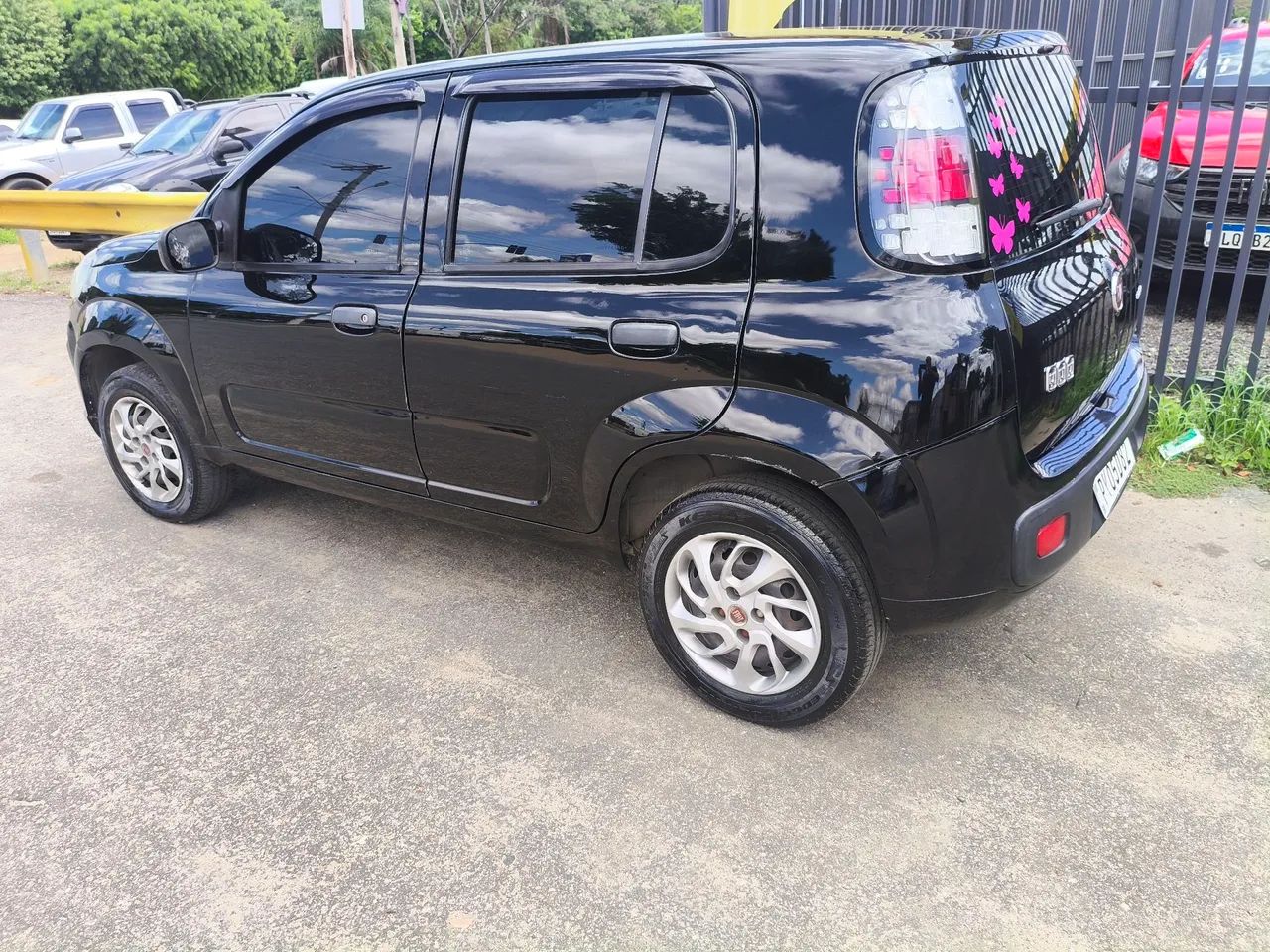 UNO ATTRACTIVE 2017 COMPLETO MULTIMÍDIA CONSERVADO  - Foto 4