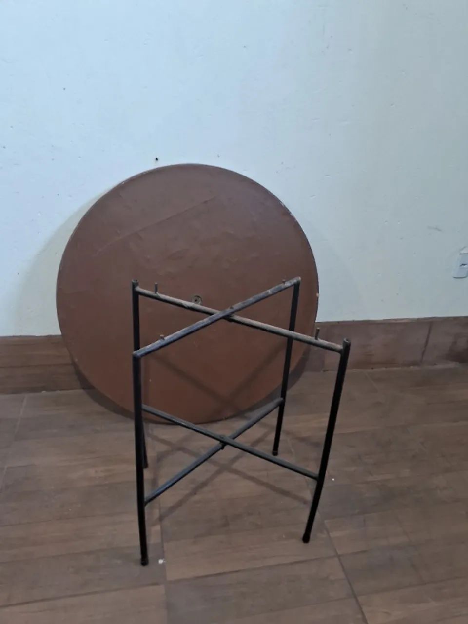 Mesa com 4 cadeiras de ferro (kit) - Foto 4