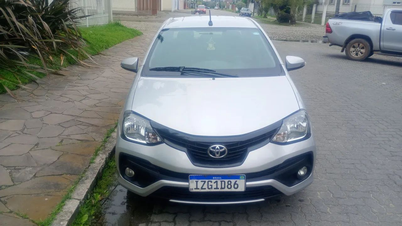 Toyota Etios ETIOS X Plus Sedan 1.5 Flex 16V 4p Mec. 2020
