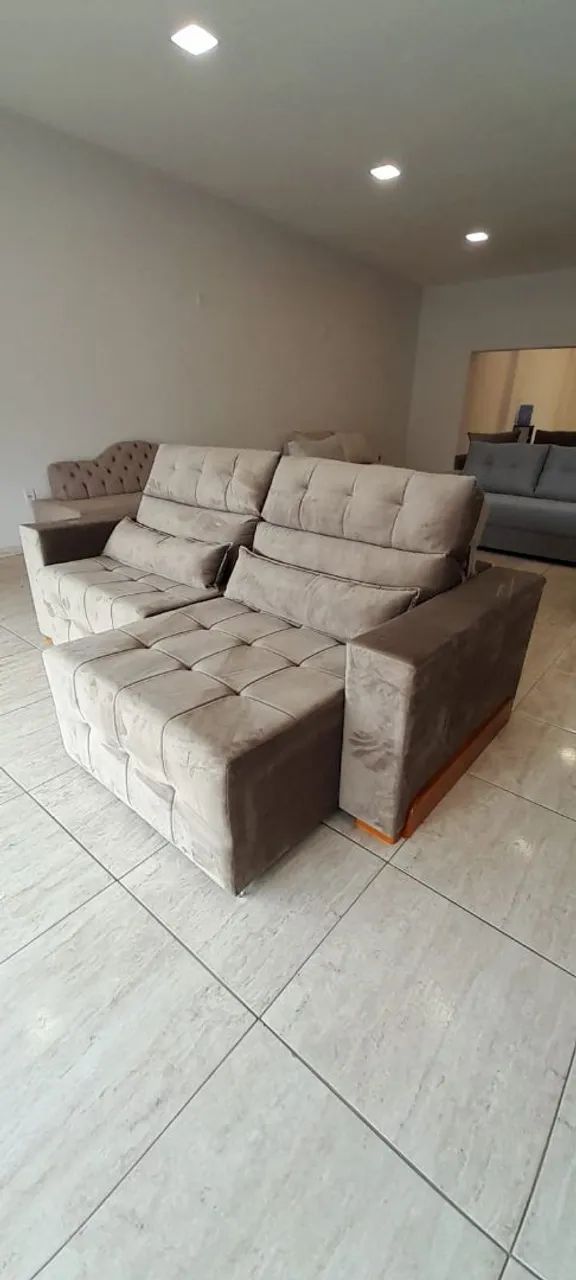 Sofá retrátil e reclinável 