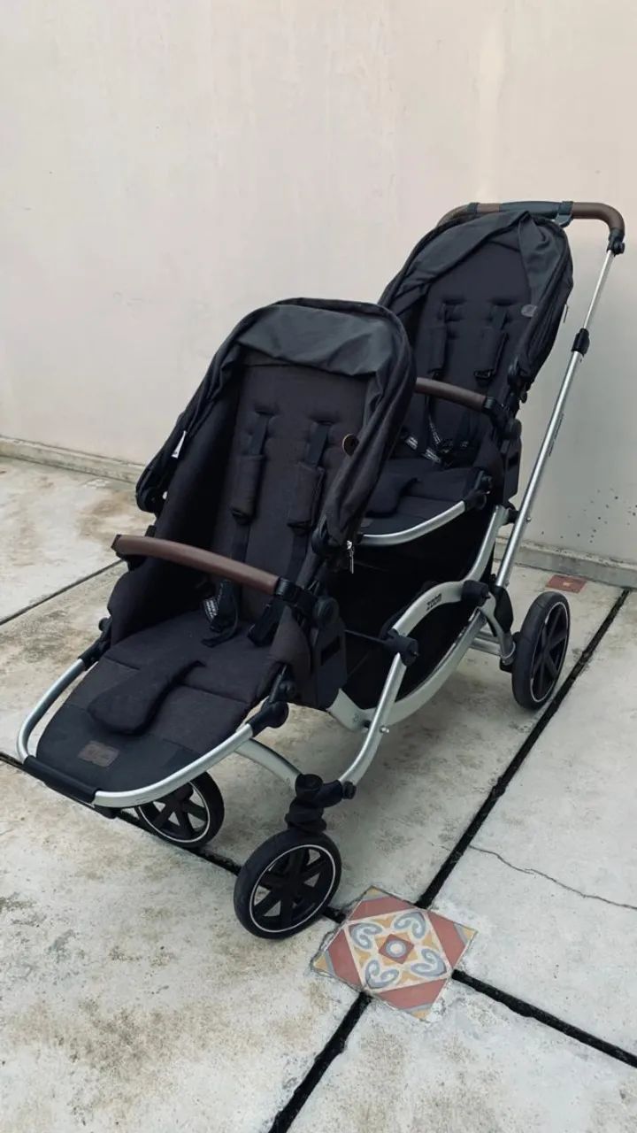 CARRINHO DE BEBÊ DUPLO ZOOM - ÓTIMO ESTADO - Foto 3