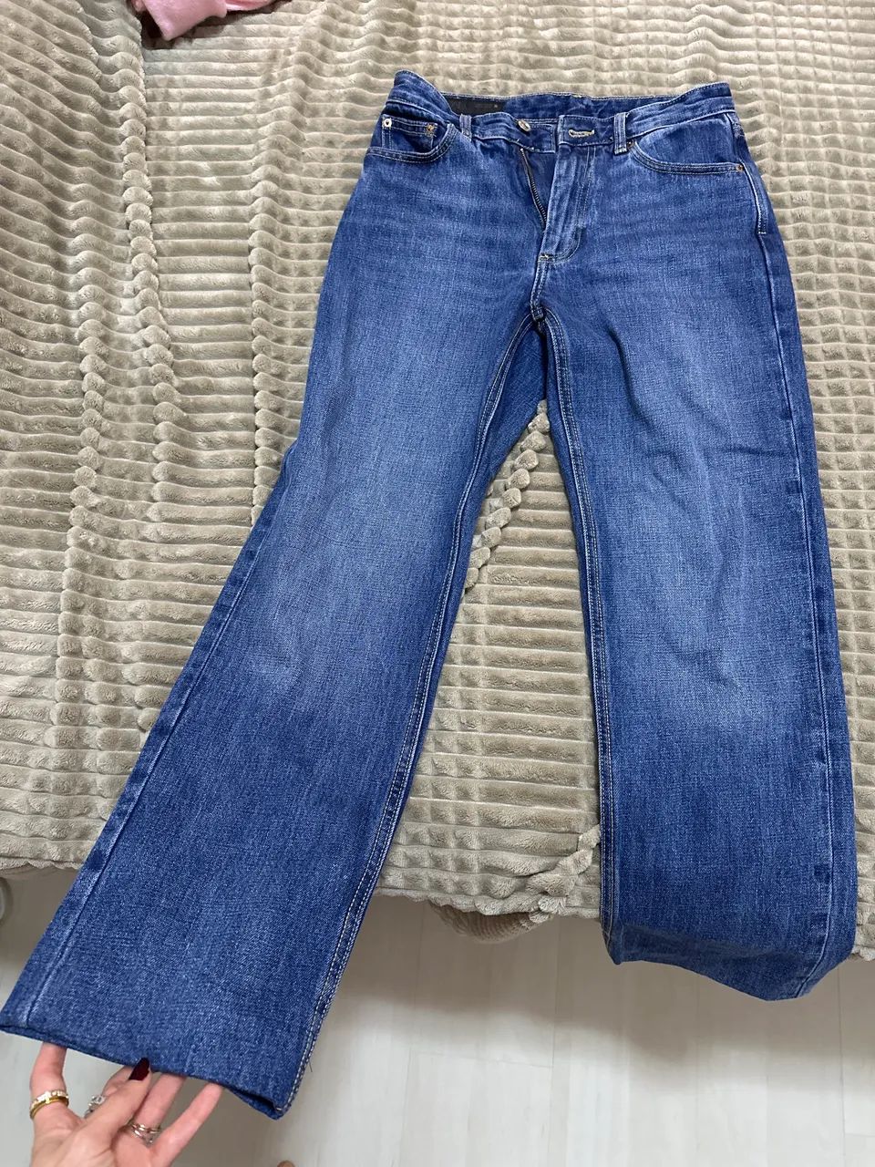 Calça jeans Zara tamanho 34 - Foto 2