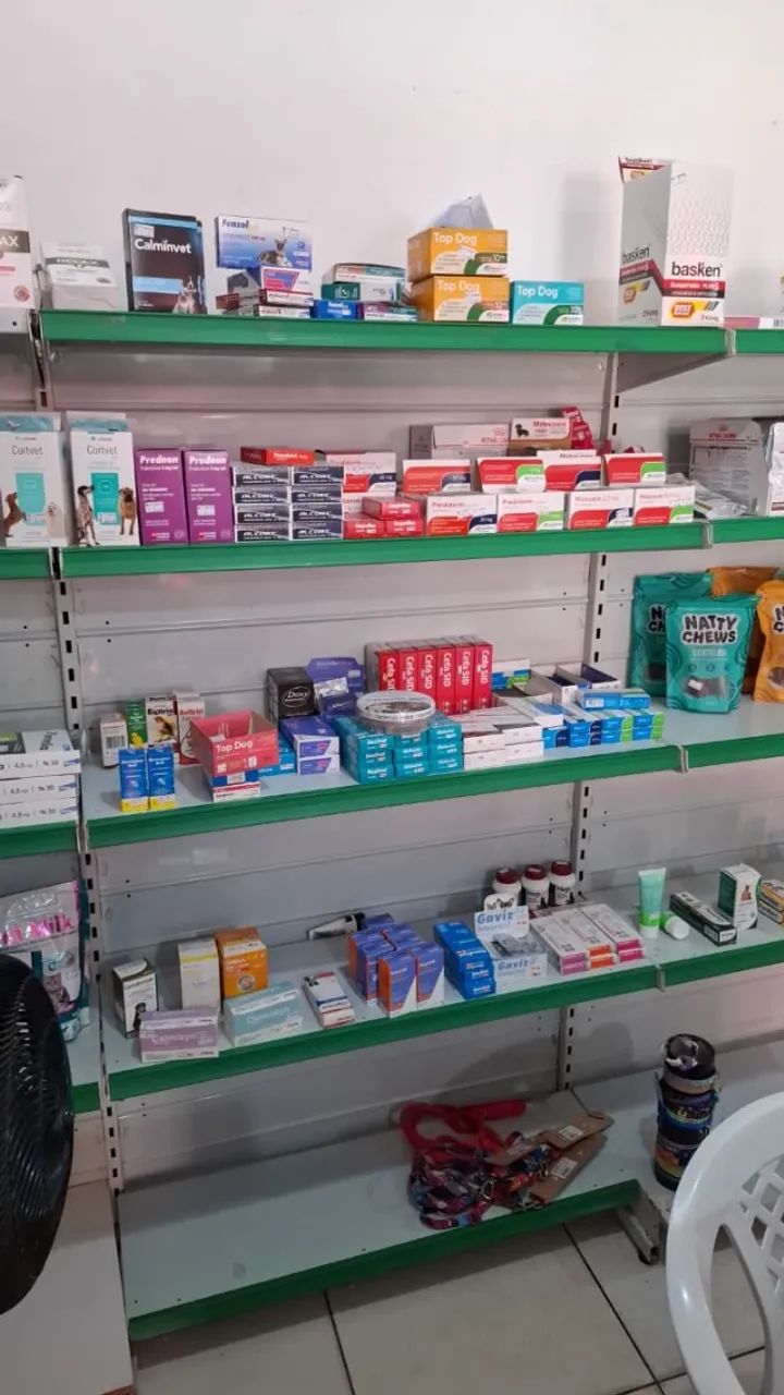Gôndolas de Aço Comerciais - Parede e Central - Foto 2