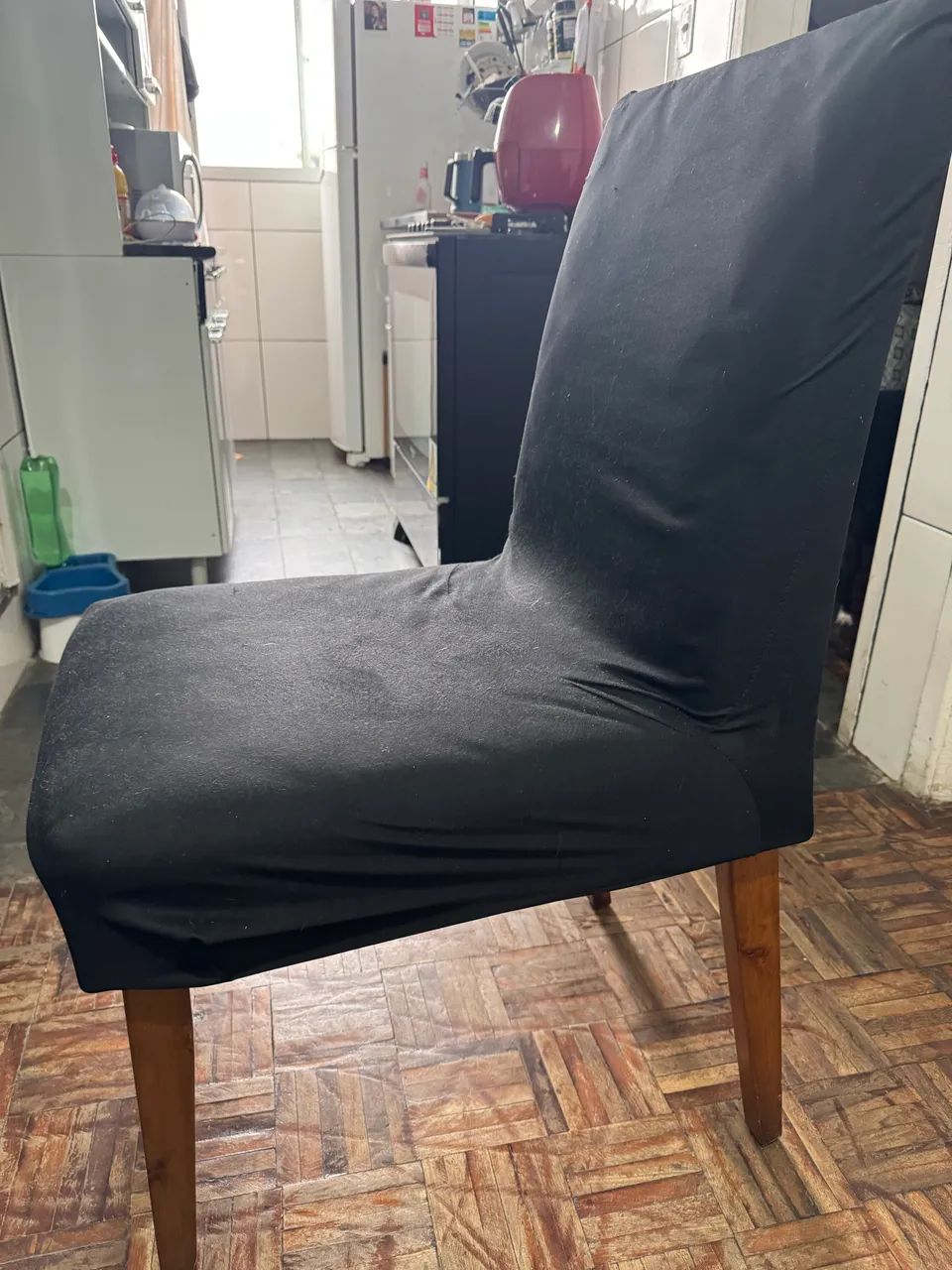 4-Seater Table65568136114179122