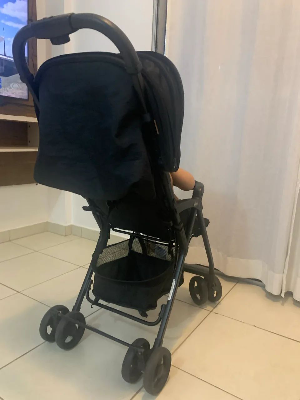 Carrinho de bebê Chicco em ótimo estado - Foto 3