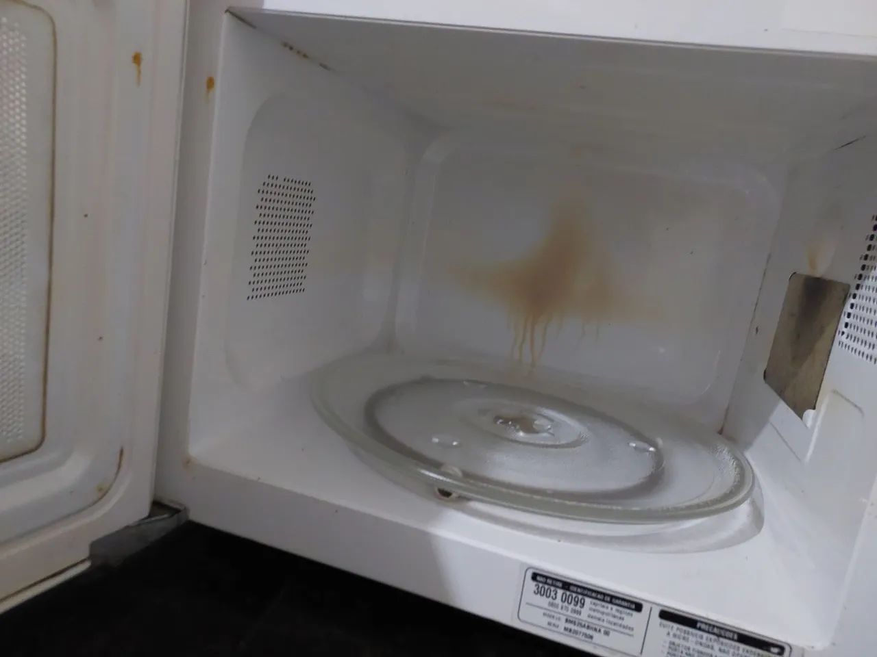 Microndas Brastemp  20l  p retirar - Foto 3