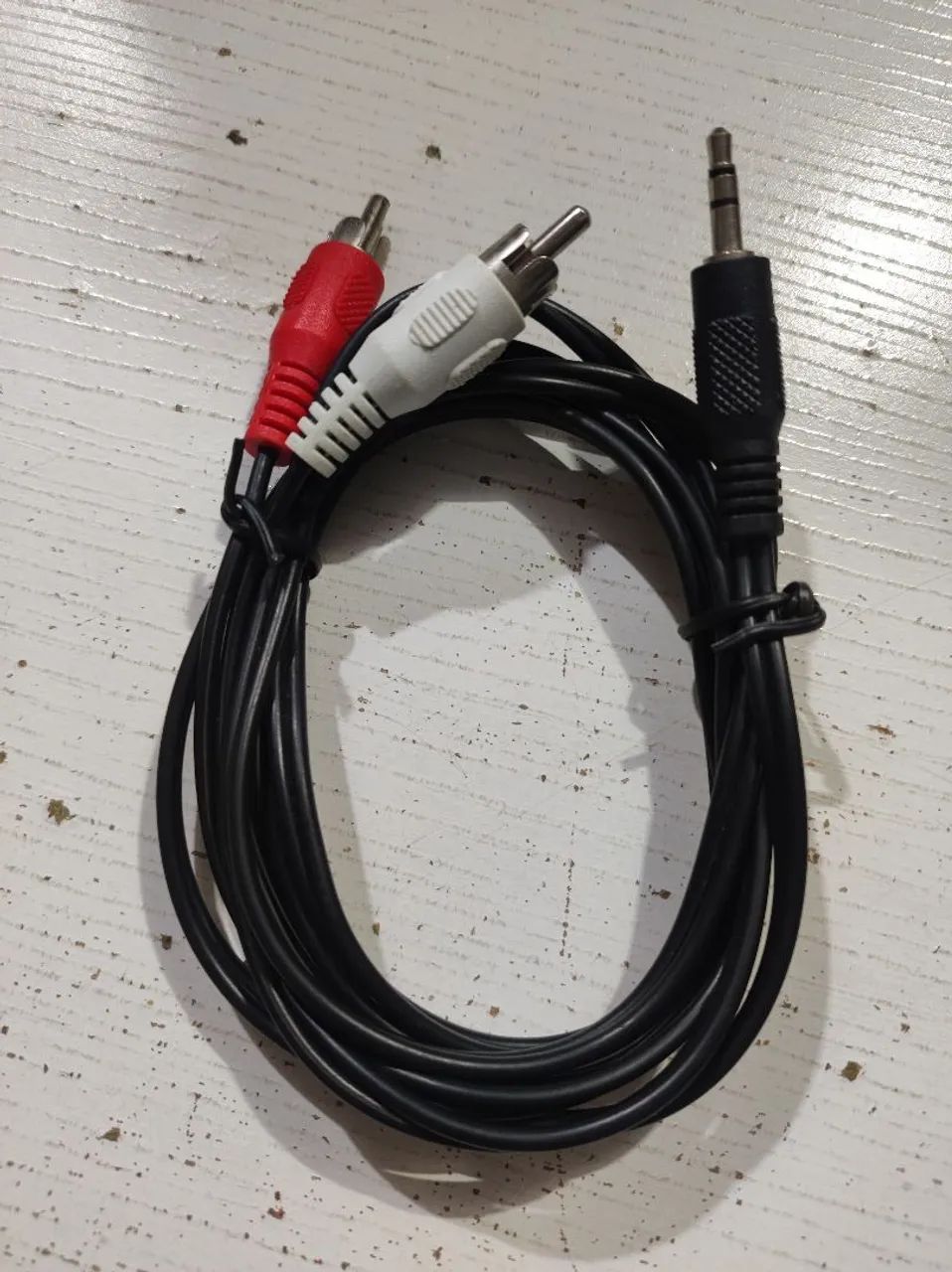 Cabo P2 x 2RCA 1.5M Áudio 