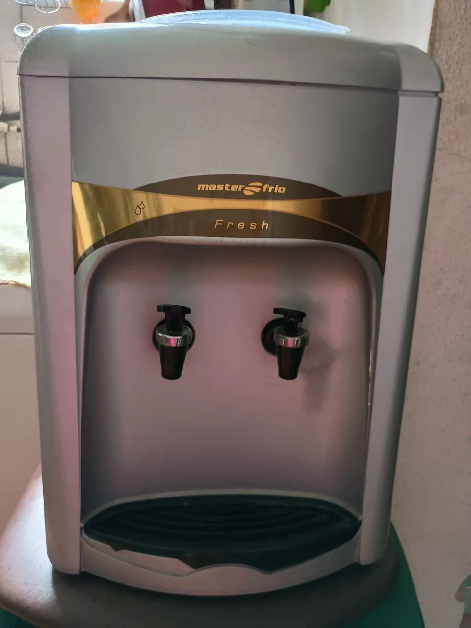 Bebedouro de mesa Master frio