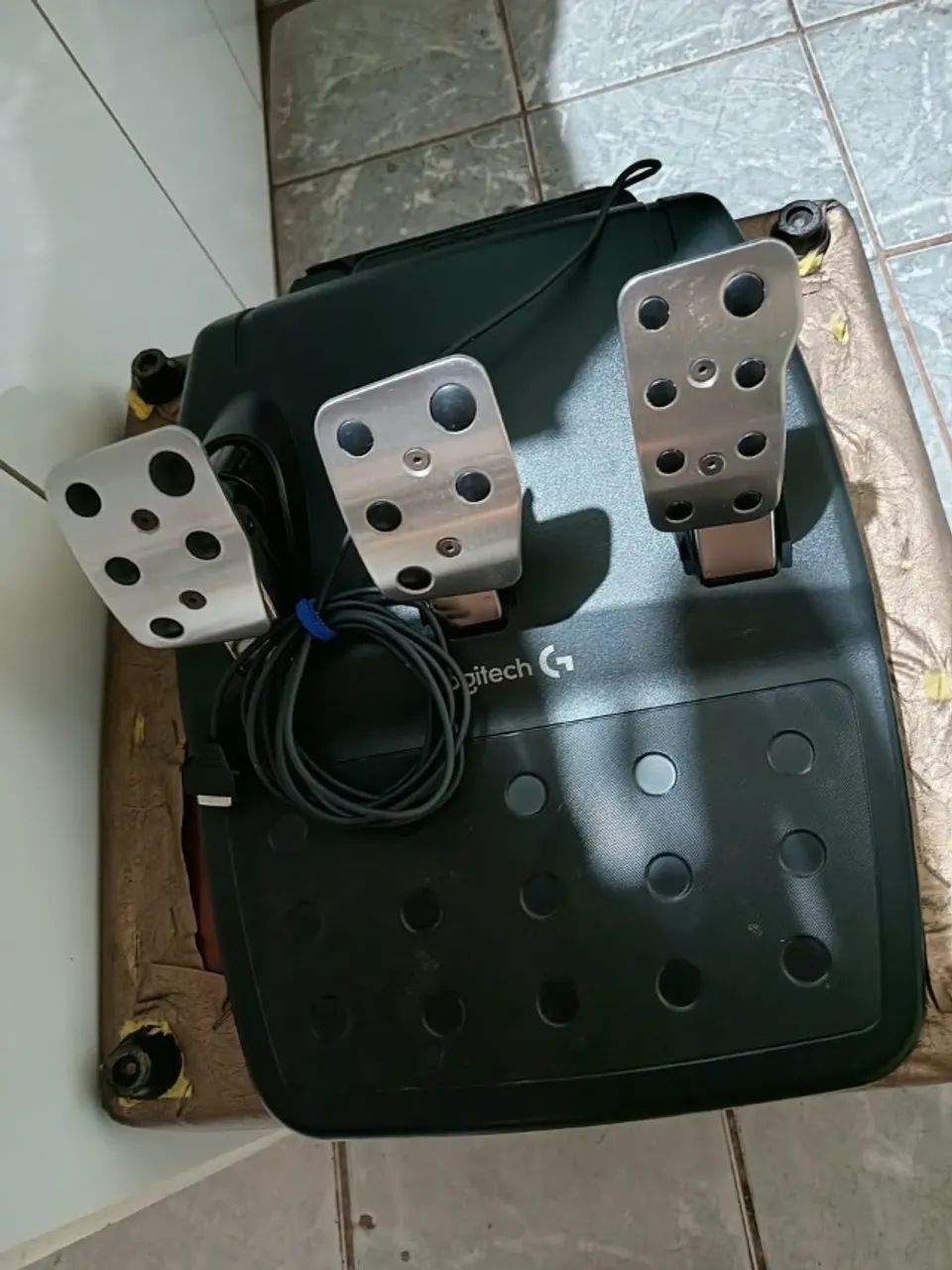 volante com câmbio logitech G920   - Foto 4