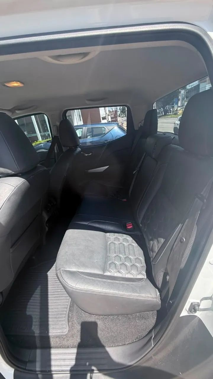 Nissan Frontier 2024