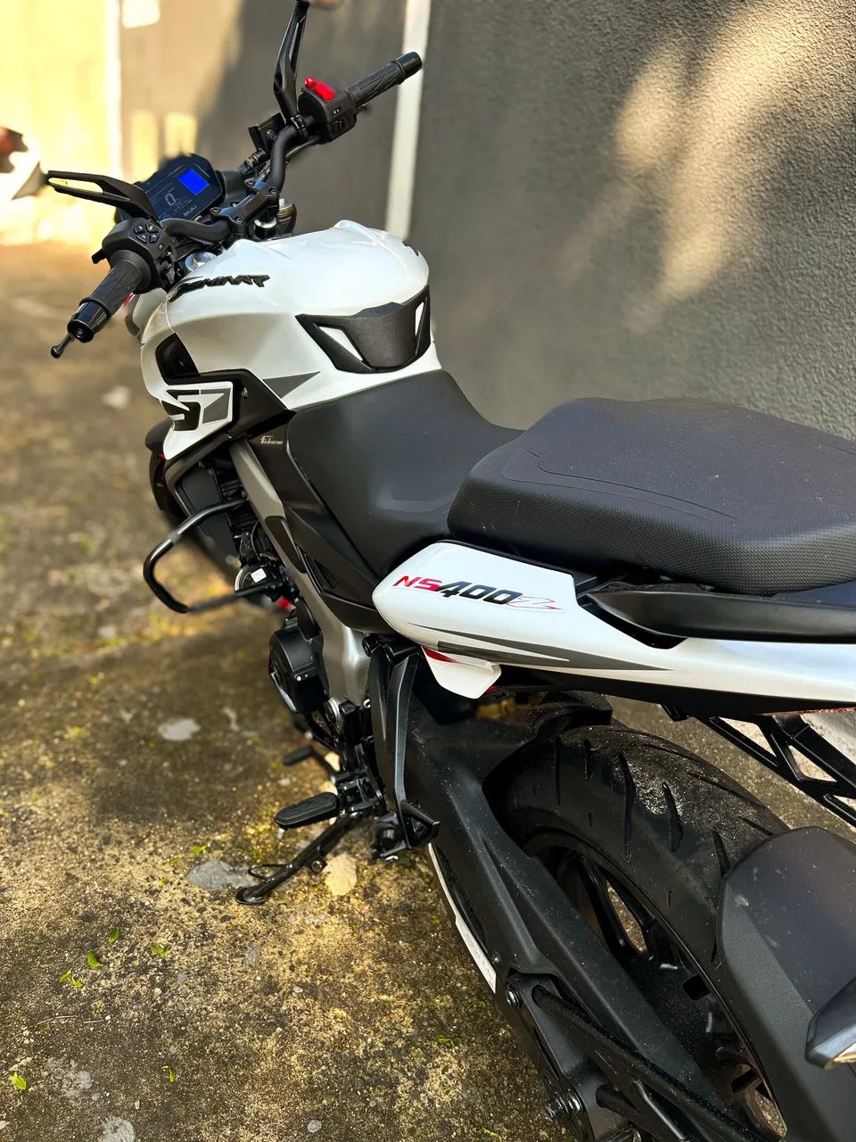 BAJAJ NS400z PRATICAMENTE 0km