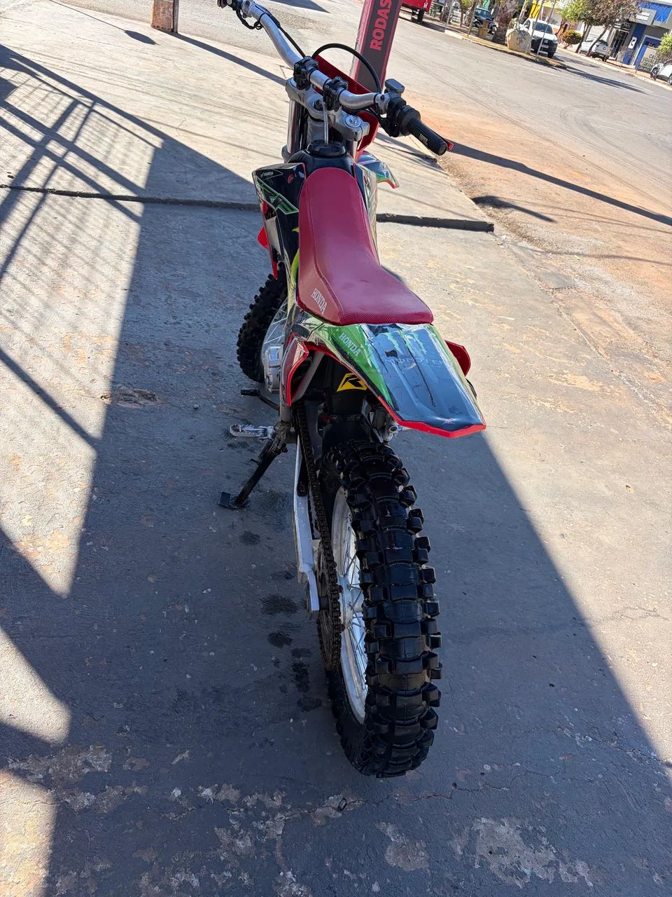 Crf 250 ano 2021 troco por moto de maior valor  - Foto 3