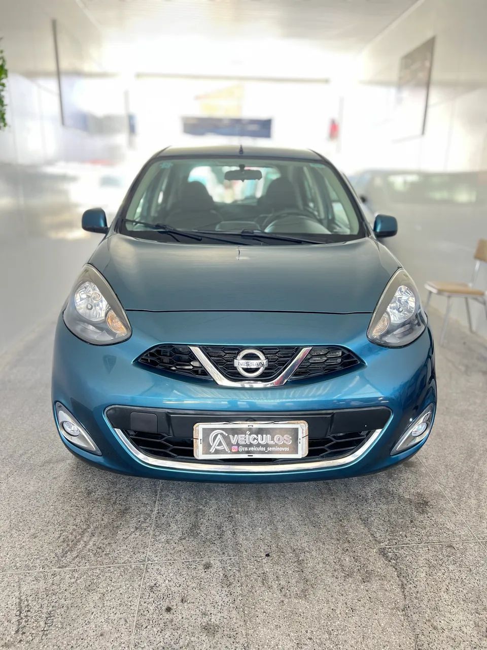 Nissan March 2015