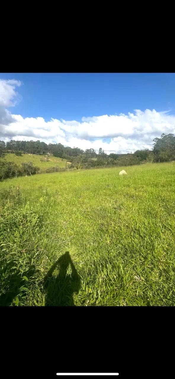 VENDE-SE TERRENO EM PIEDADE DOS GERAIS POVOADO CASA BRANCA