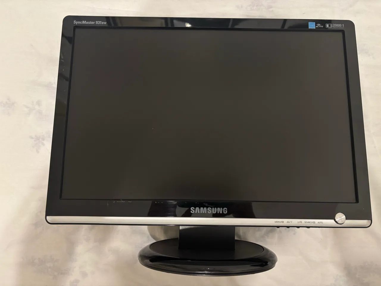 Monitor Samsung Syncmaster 931bw 19 polegadas. Vai com o cabo de energia e cabo de vídeo - Foto 4
