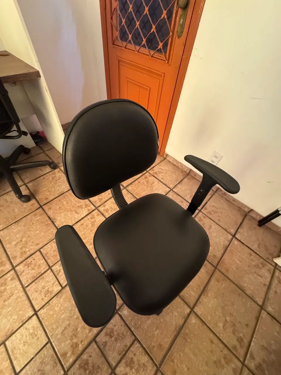CADEIRAS ESCRITÓRIO EM ÓTIMO ESTADO!!! - Foto 5