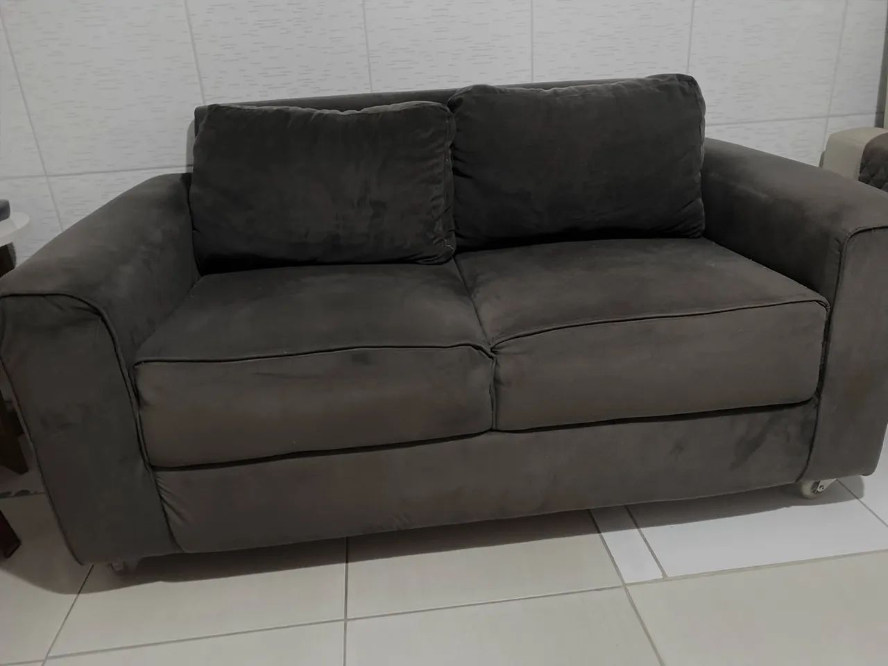 Sofá dois lugares 