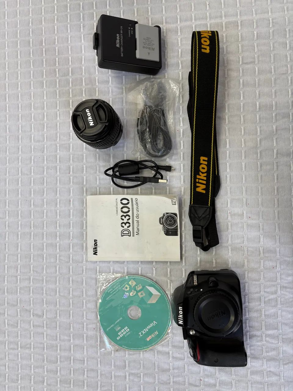 Nikon D3300 18-55mm VR IIキット kit Nikon D3300 18-55mm VR II - Câmeras e Filmadoras - Vila Nova