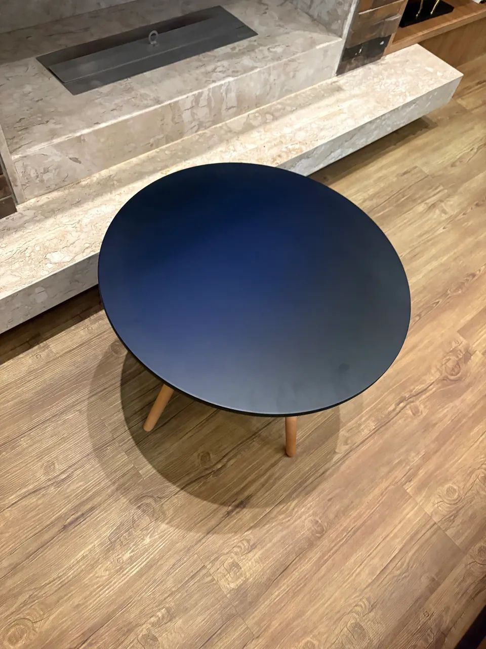 Mesa de centro na cor preta altura 42 cm  - Foto 3