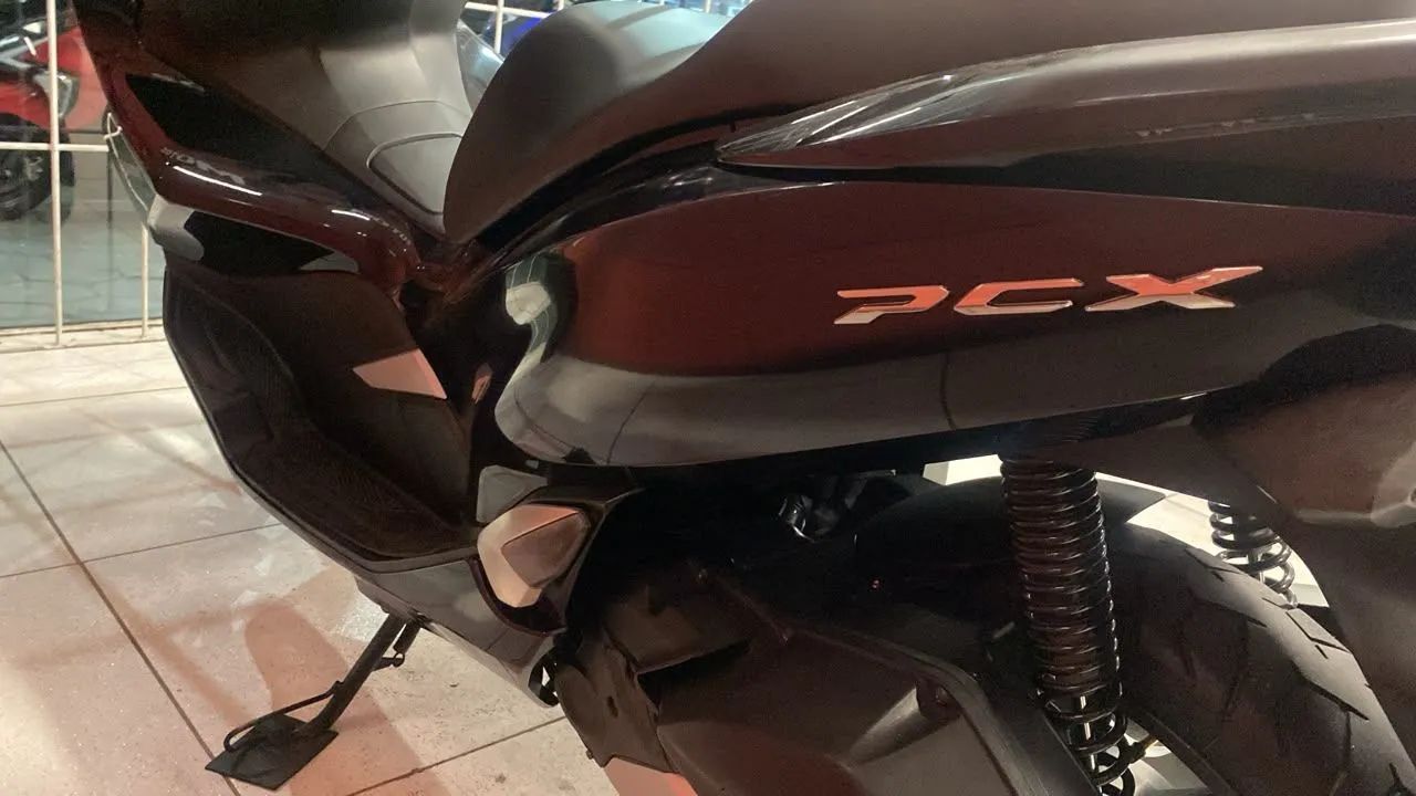 PCX 150 DLX 2019 - Foto 2