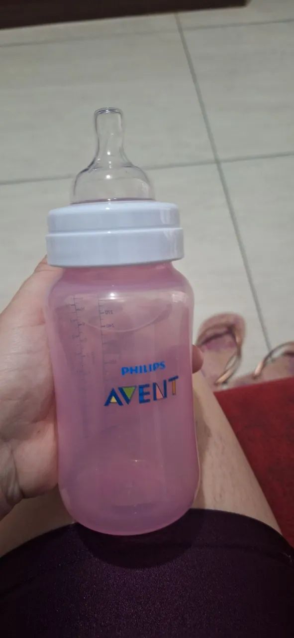 Mamadeira Avent usada apenas 1 vez - Foto 4
