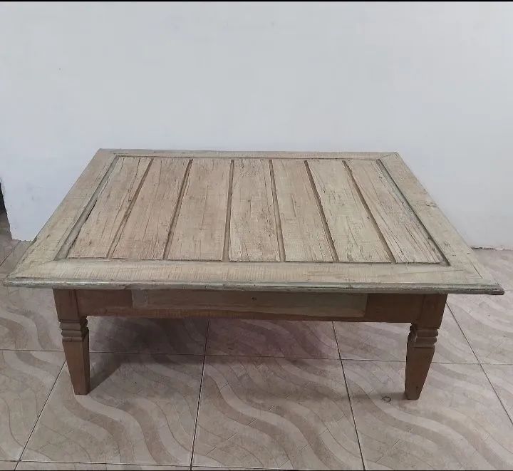 Mesa de centro rústica