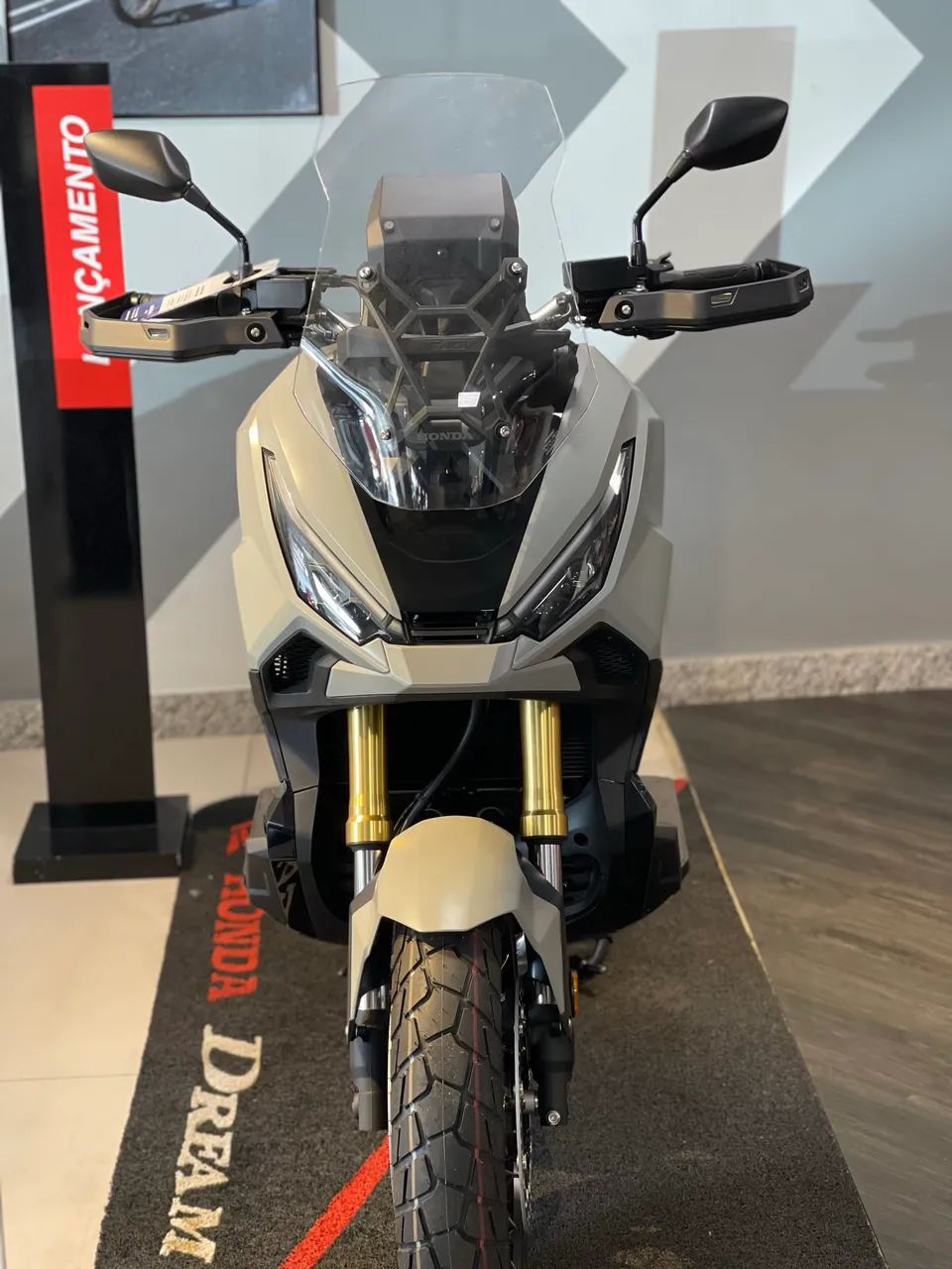 HONDA X-ADV 750 - Foto 5