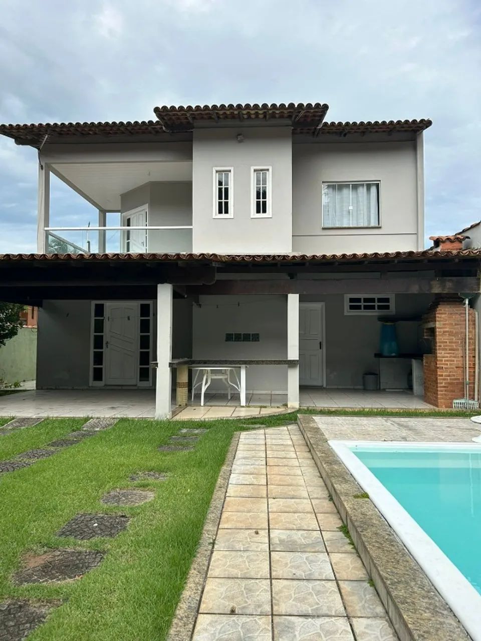 Casa Duplex com Piscina em Marbella, Nova Almeida