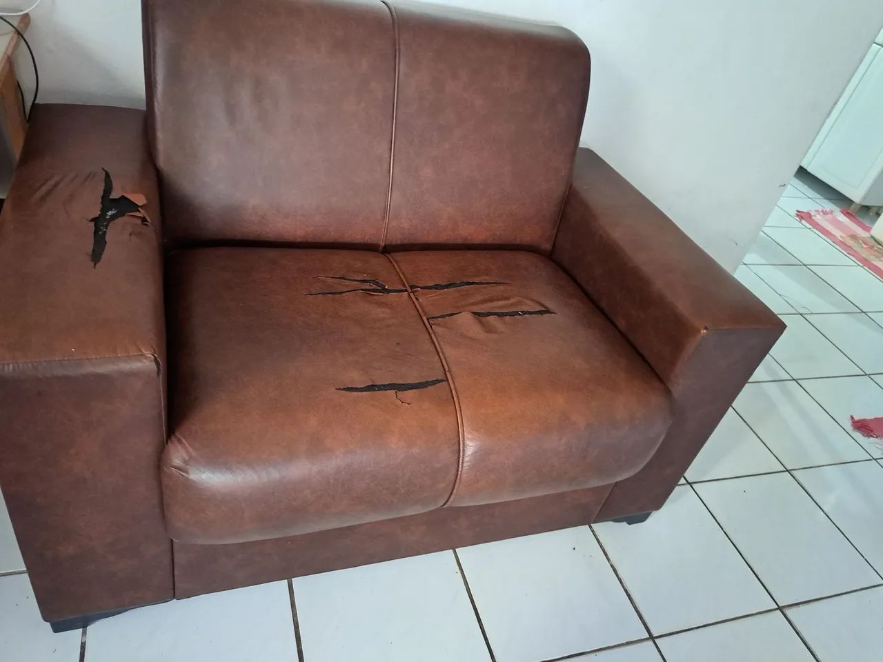 Vemde sofá 3 e 2 lugares. - Foto 2