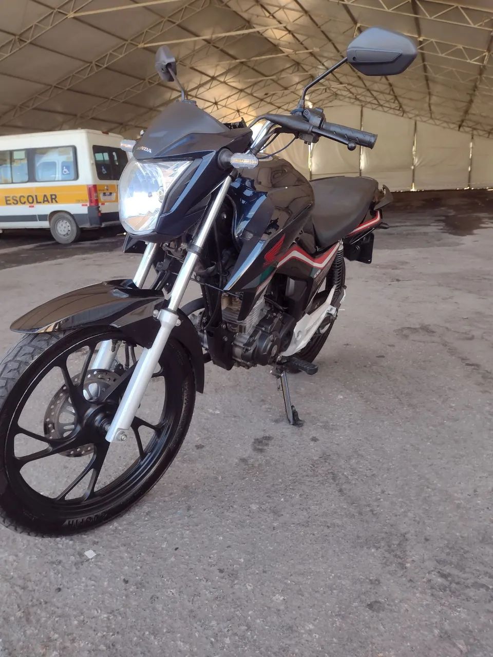 Vendo Titan 2020  - Foto 4