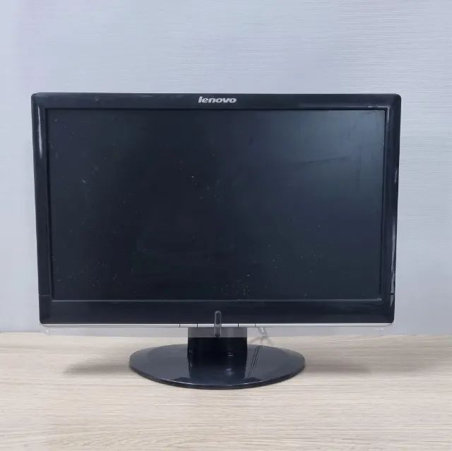 Monitor SEMINOVO Lenovo - Foto 2