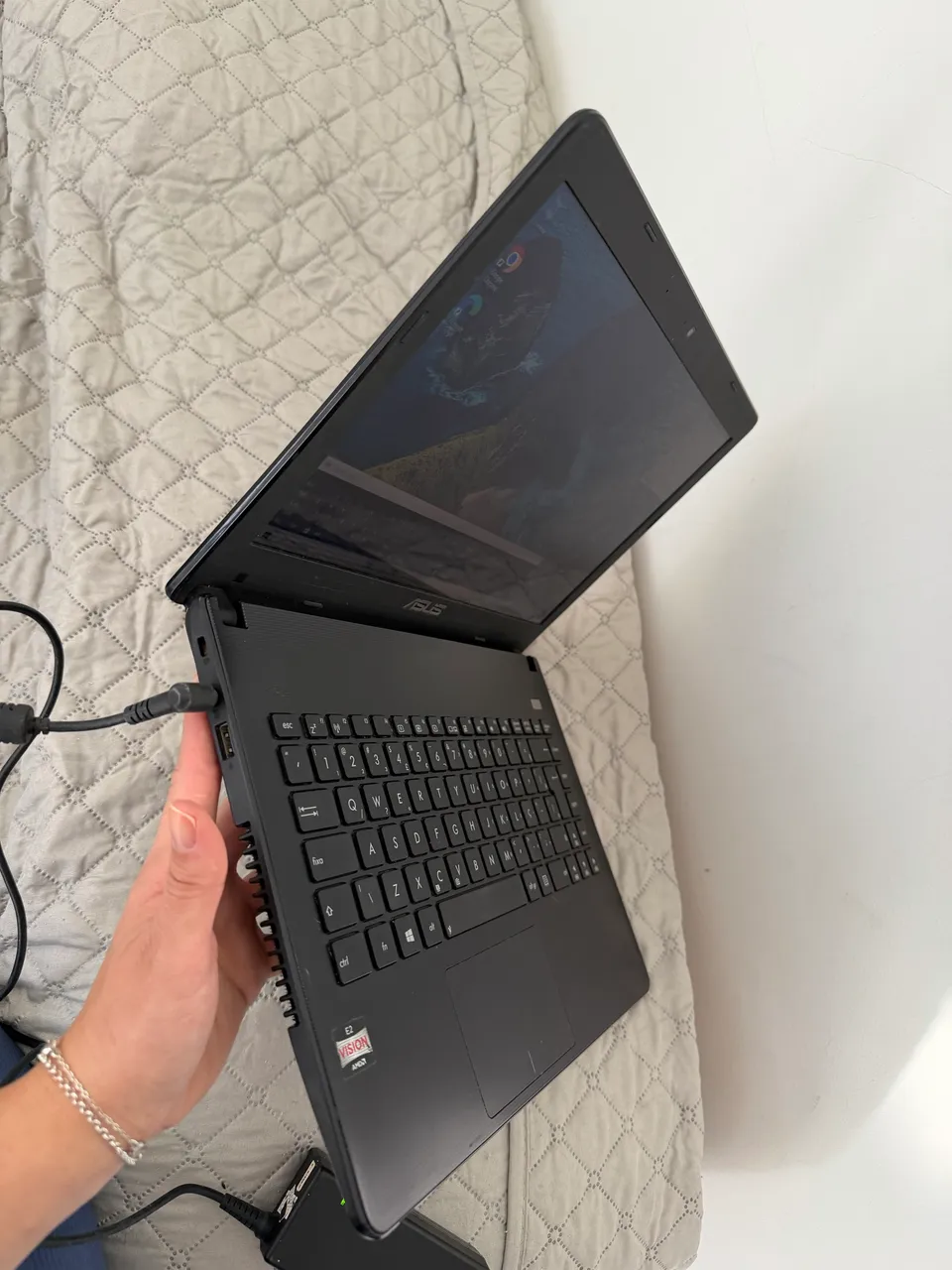 Vivobook_ASUSLaptop XK3500PH 液晶割れジャンク品 notebook asus com defeito