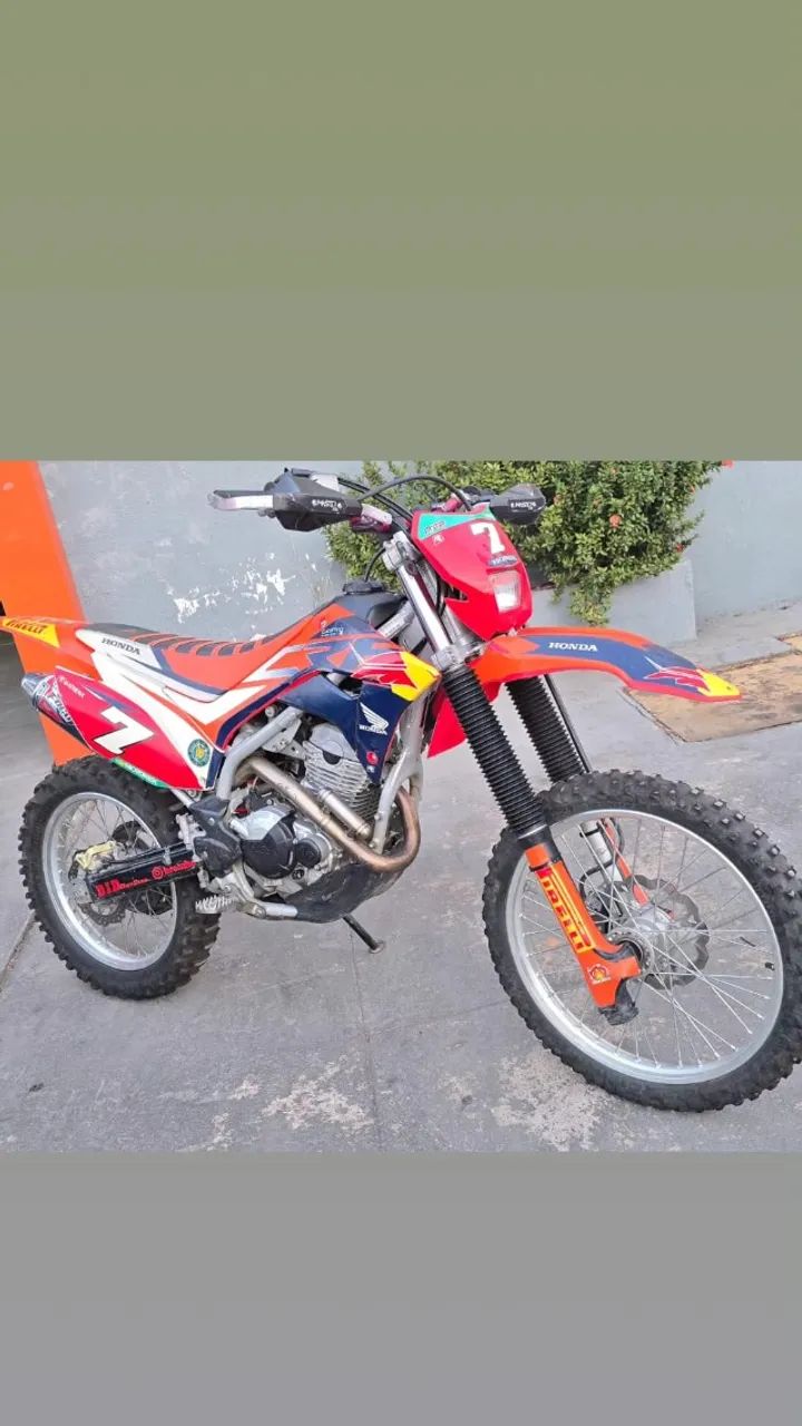 PREPARADA PARA TRILHA SUPER CONSERVADA UNICO DONO