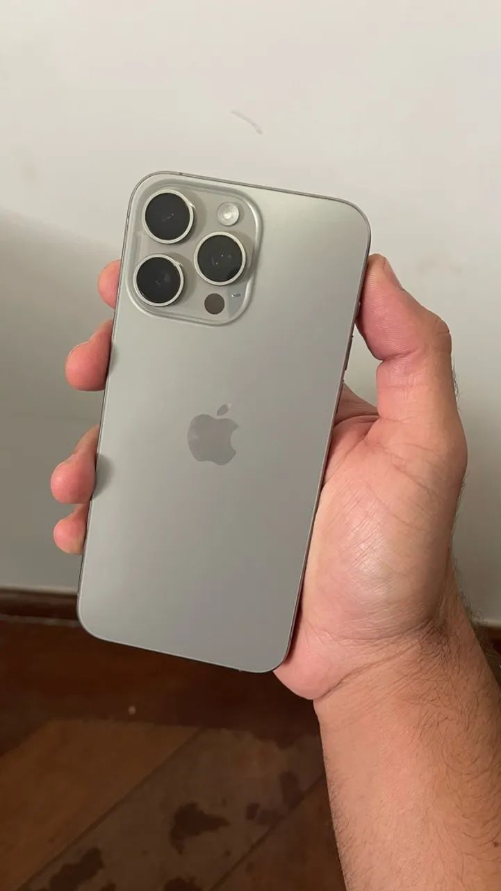 Iphone 15 pro max / 256gb - Foto 2