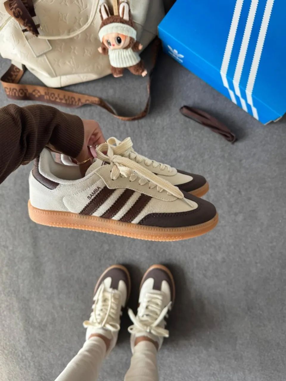 Tenis Adidas Feminino Samba OG Premium - Foto 3
