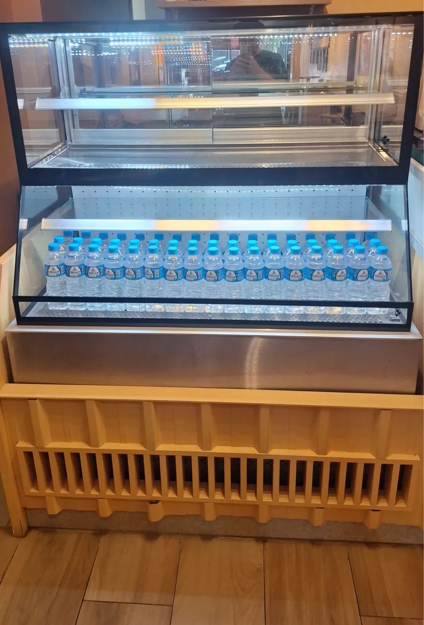 Vitrine Refrigerada Dupla Mista Inox (Doces e Bebidas)  - Foto 4