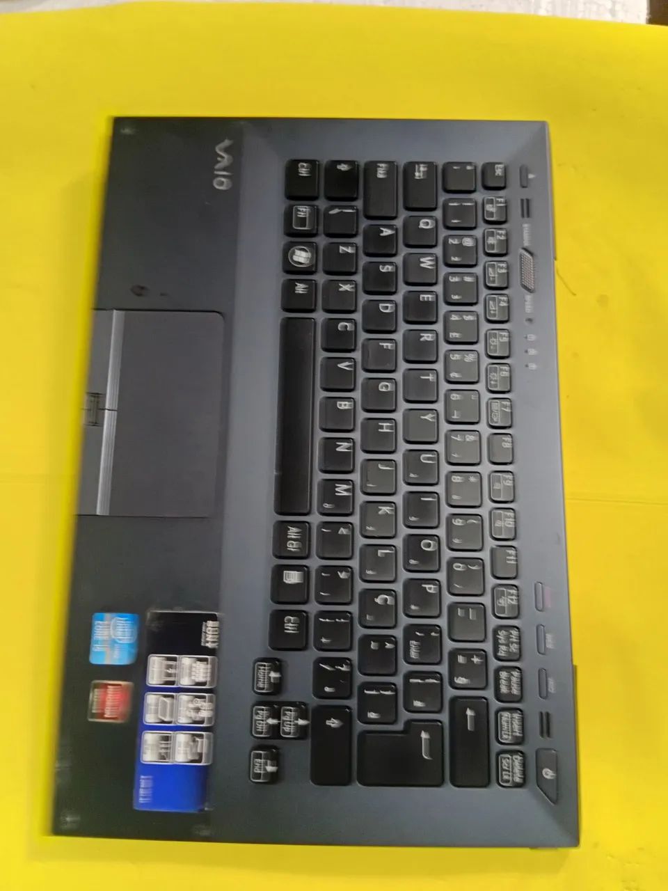 Base com teclado notebook sonyvaio  PCG41212-x