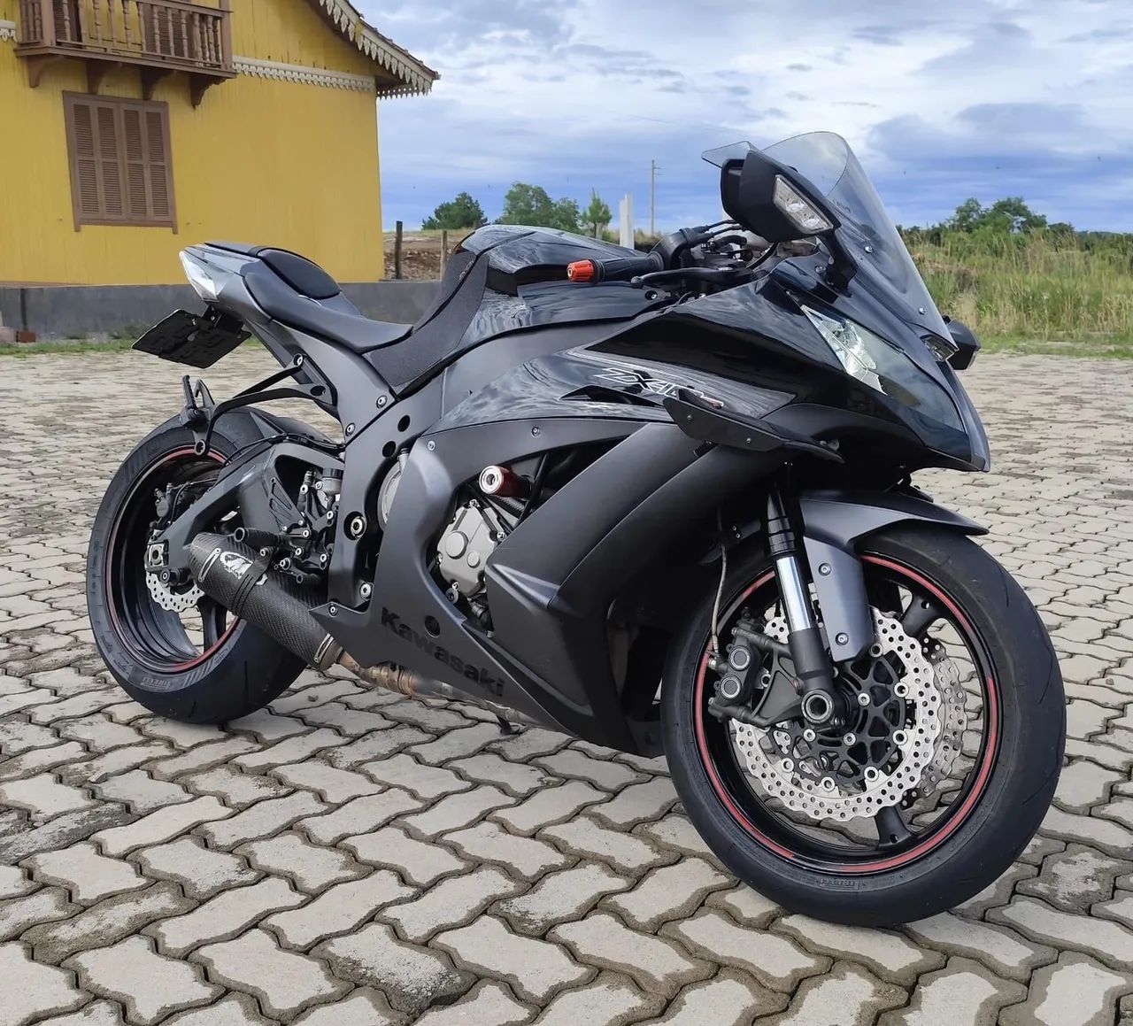 Kawasaki Zx-10/ Zx-10r 1000cc 2012 - 1497568644 | OLX