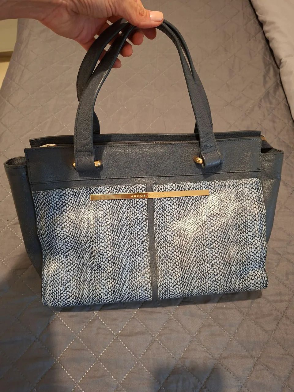 BOLSA EM COURO LEGÍTIMO 