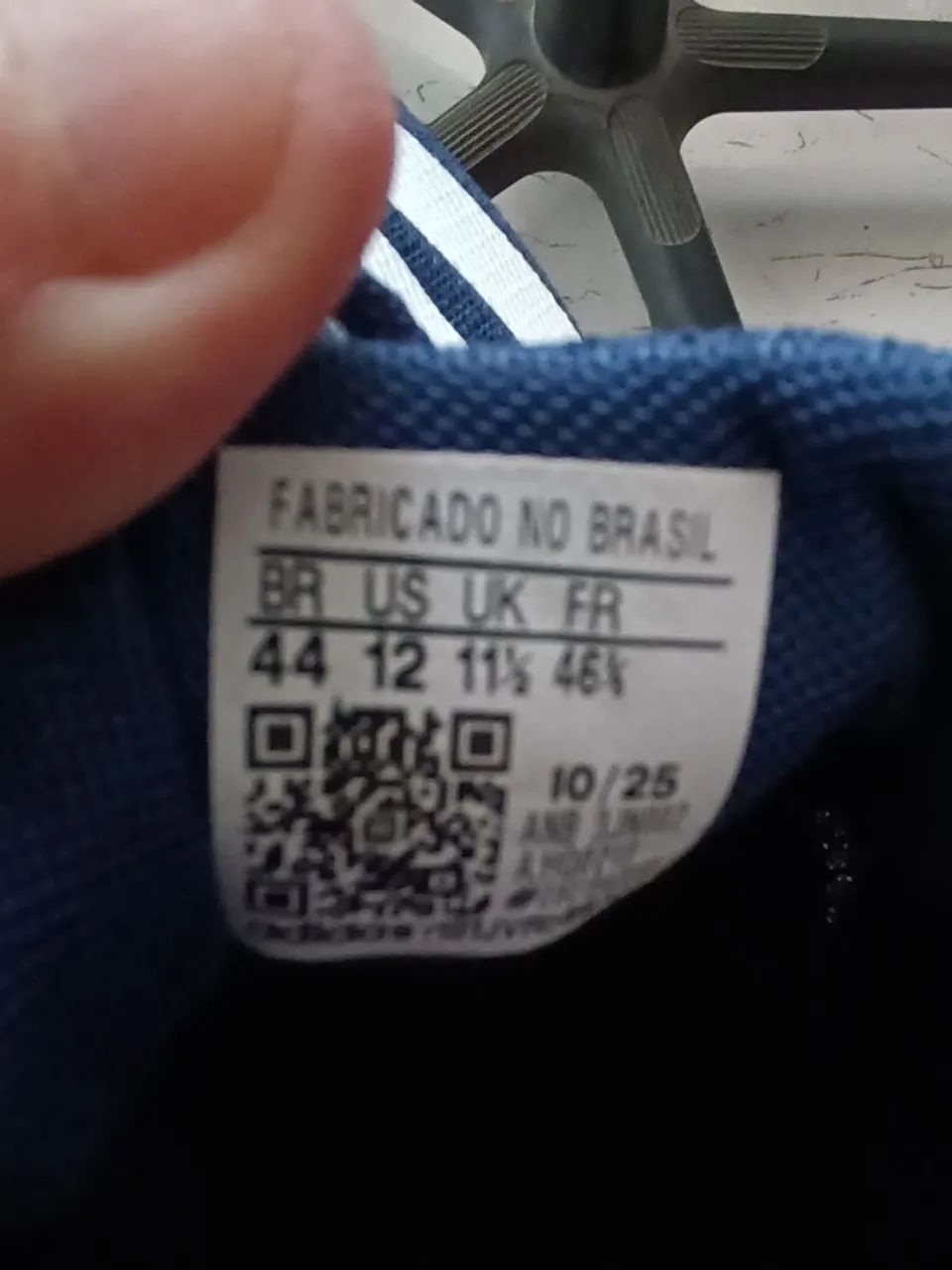 Tênis Adidas original 44 - Foto 4