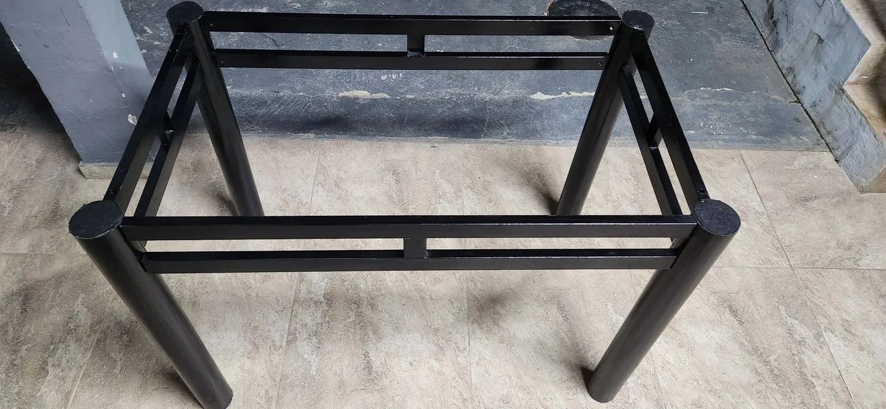 Mesa com tampo de Granito Polido - Foto 2