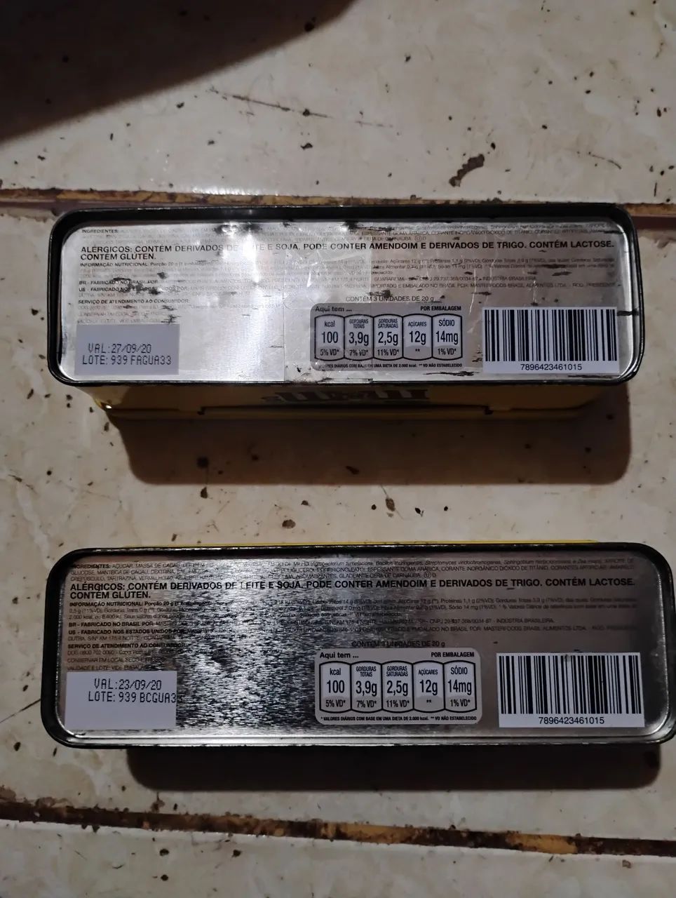 Duas latas colecionáveis M & Ms. diferentes - Foto 3