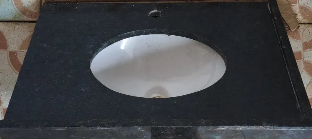 Bathroom Sink465536506313451520